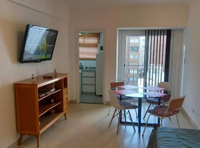 Departamento 2 Ambientes 4 Personas Centro Solo Familias Y Parejas Se Reserva Abonando 1 Noche