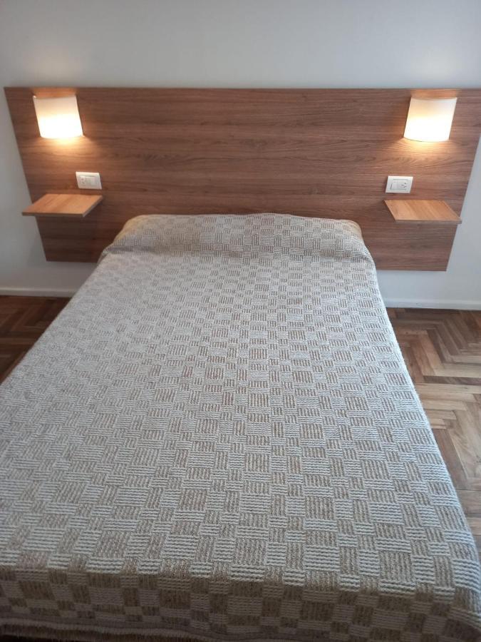 Departamento 2 Ambientes 4 Personas Centro Solo Familias Y Parejas Se Reserva Abonando 1 Noche Apartment Mar del Plata